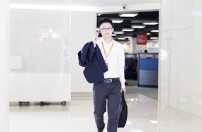 <b>24小時内</b>本地現場支持